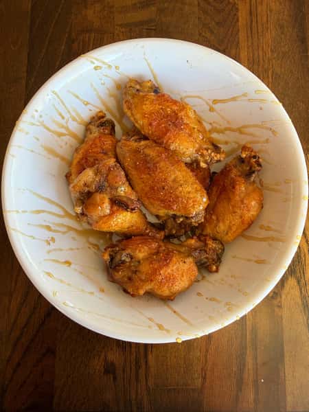 HOT HONEY BBQ WINGS
