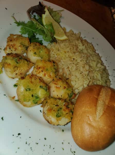 Baked sea scallops