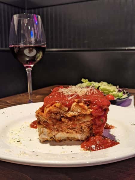 Annie Pondi's Famous Lasagna !!!