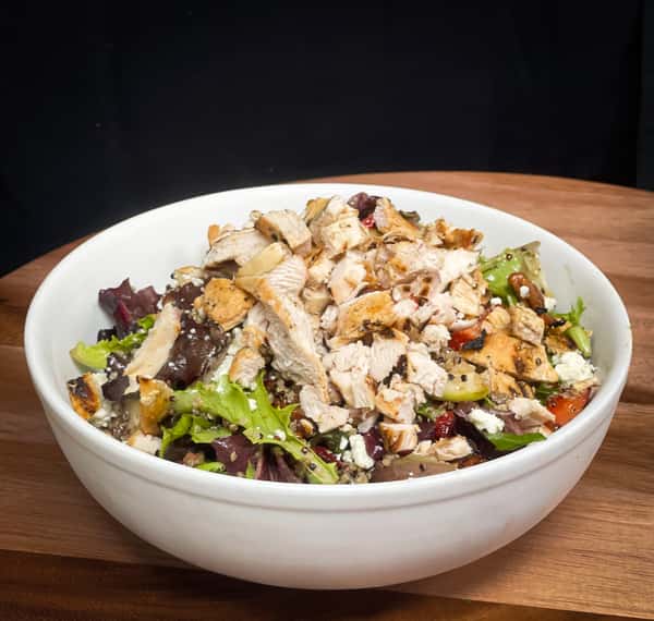 Strawberry Chicken Quinoa Salad