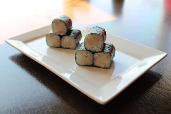 Yellowtail Roll