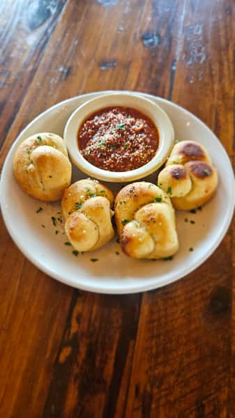 Garlic Knots