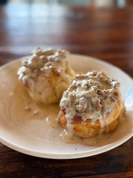 Side Biscuits and Gravy