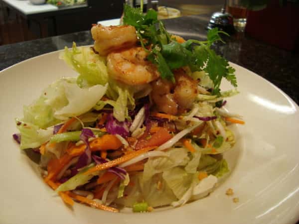 (14) Thai Salad