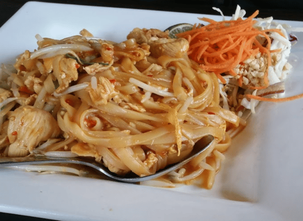 (23) Pad Thai