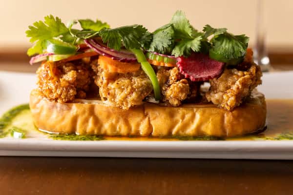 Bahn Mi Close