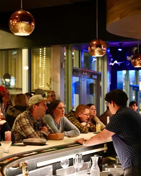 bar