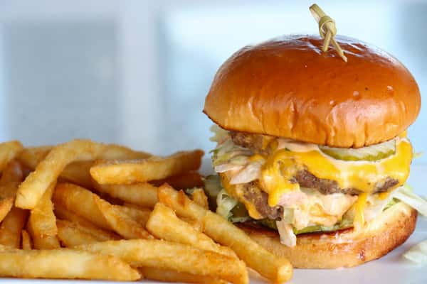 Mac Daddy Burger