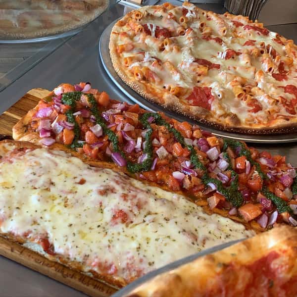 flatbreads and pizza pie