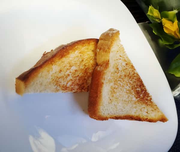 Toast*