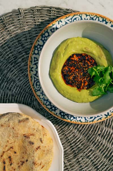 Avocado Hummus