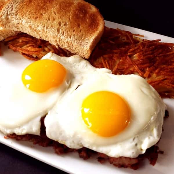 Corned Beef Hash & Eggs