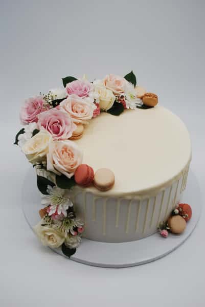 custom cake