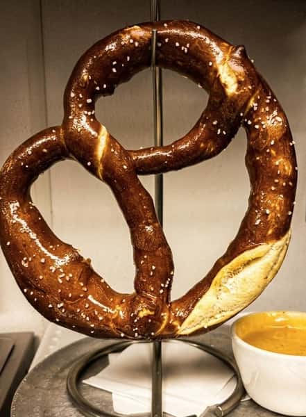 Jumbo Bavarian Pretzel