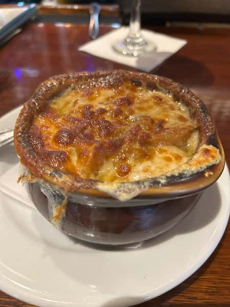 French Onion Soup au Gratin