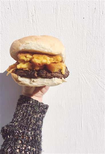 Mac and Cheeseburger