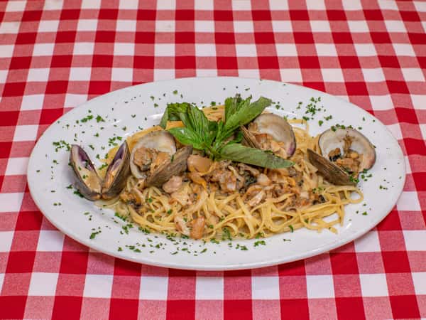 Linguine Con Vongole Dinner