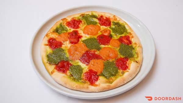Tri Color Pizza