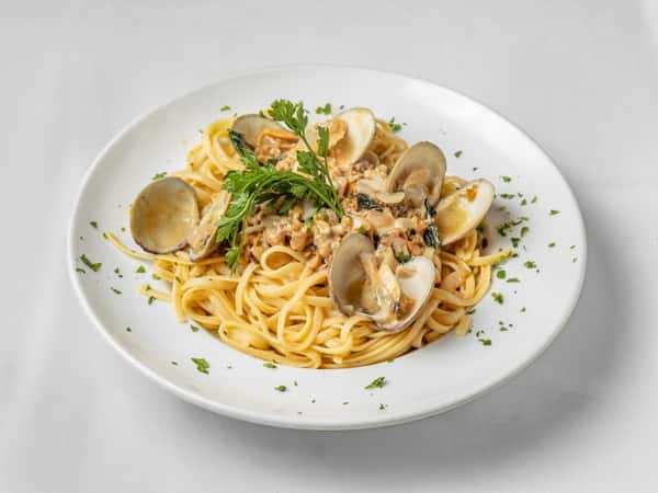Linguine With White Clams