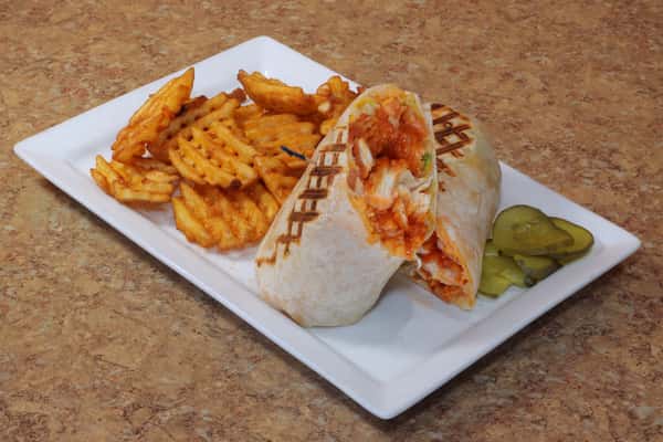 BUFFALO CHICKEN WRAP