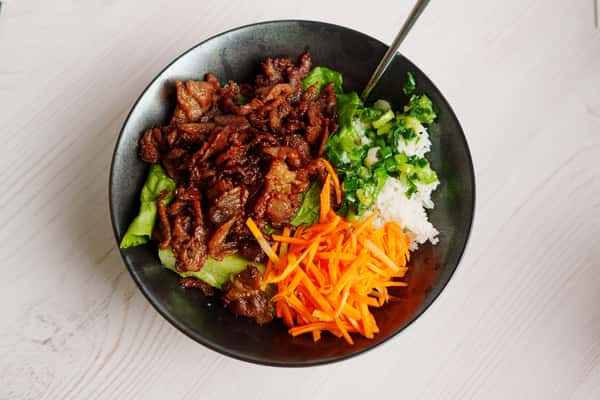 BBQ Pork Rice Bowl Cerdo Frito y Aroz
