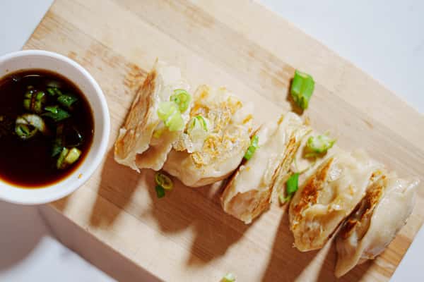 pan seared dumpling