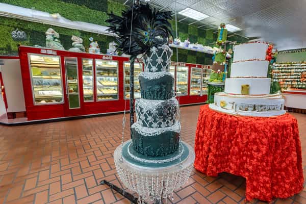 Cakes