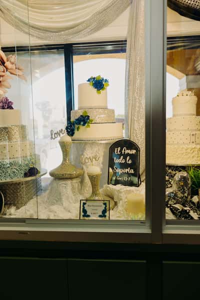 wedding cakes at Arandas Bakery #1