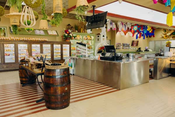 Arandas Bakery #1