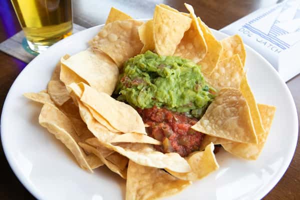 Chips & Guacamole
