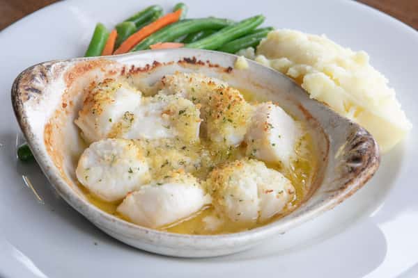 Broiled Scallops