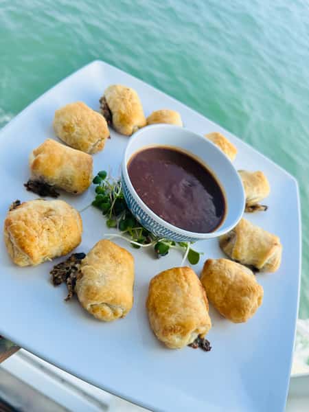 Beef Wellington En Croute