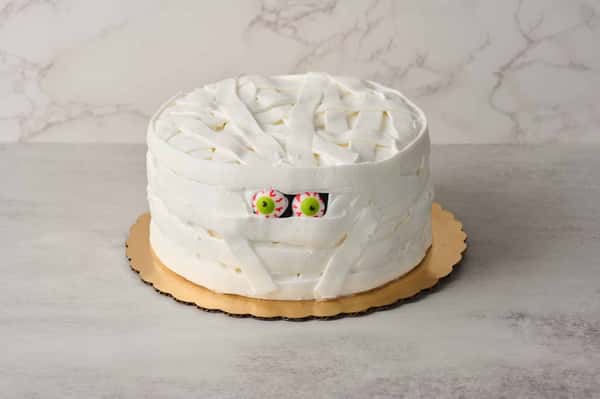 Halloween Mummy Cake