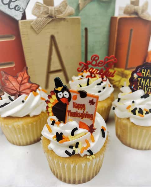 Cupcakes - Assorted Thanksgiving Designs