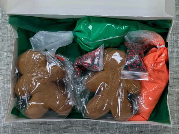 Gingerbread House Kit