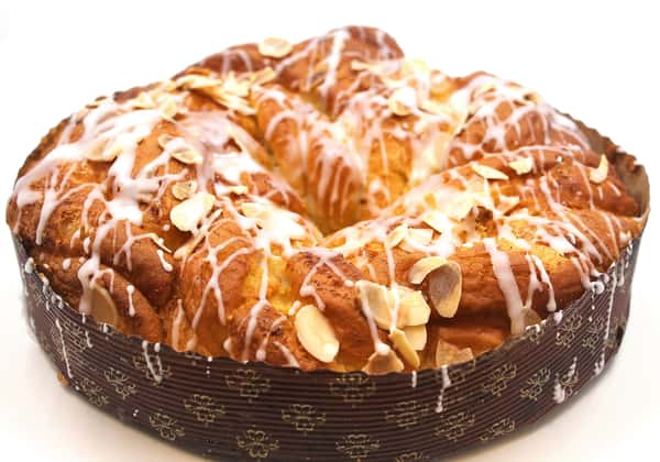 Coffee Cake (Almond or Cheese)