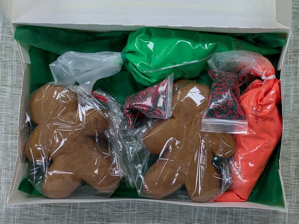 Gingerbread Person Decorating Kit