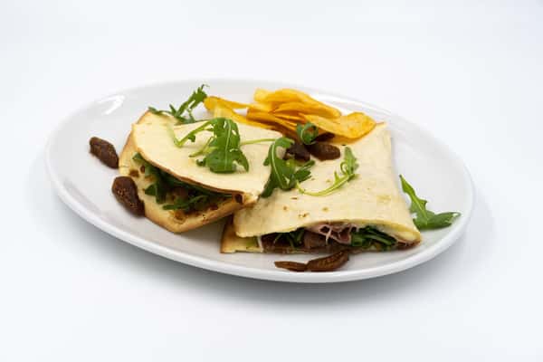 Indulge in the sublime harmony of our Speck Ham, Fig and Mozarella! 🍖🌿 The peppery speck ham pairs perfectly with the sweetness of fig chutney and creamy mozzarella. Topped off with a fresh rocket salad, this dish is an explosion of flavors that will make your tastebuds dance! Experience this culinary masterpiece only at Caffè Ethos. #SpeckHamFigMozzarella #CaffèEthosDelights 🤤