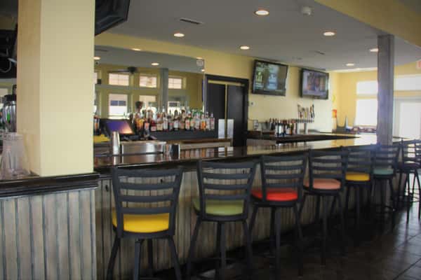 bar