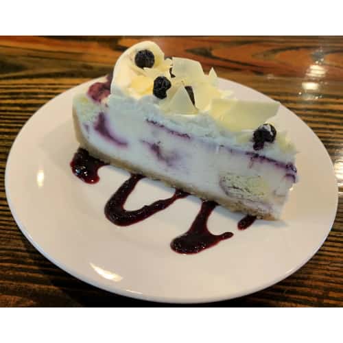Blueberry Cobbler Cheesecake