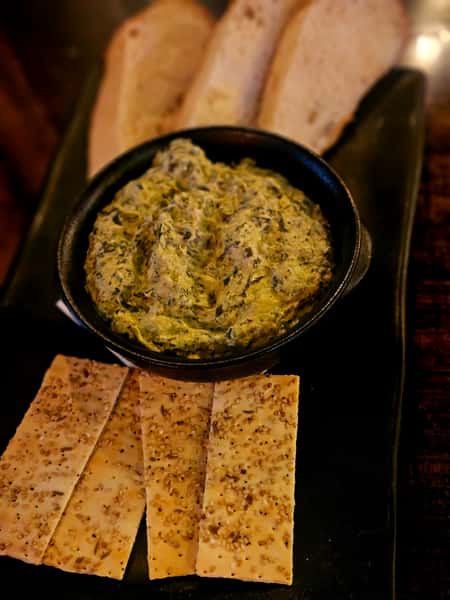 LN Spinach Crab Dip