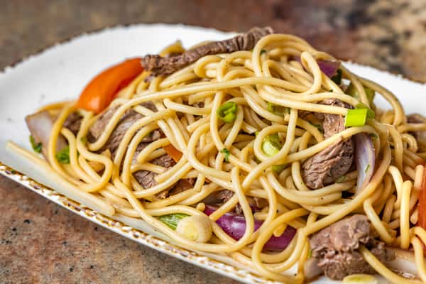 Tallarin De Carne