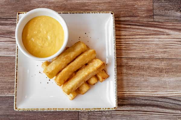 Yuca Con Huancaina