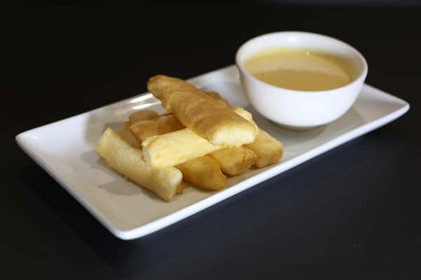 Yucas Con Huancaina