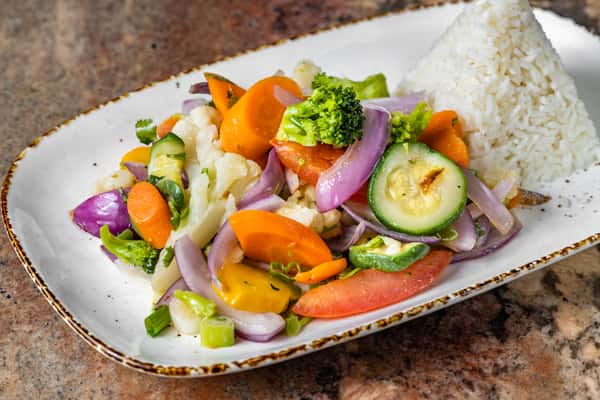 SALTADO DE VEGETAL (1)