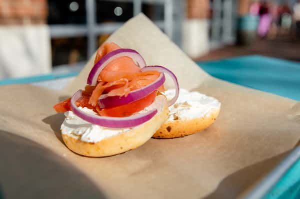 Ya Basic Bagel