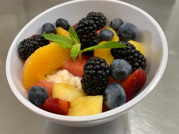 Fresh Fruit Parfait