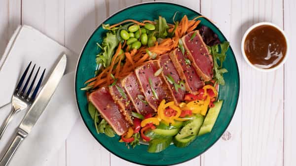 Seared Ahi Tuna Salad
