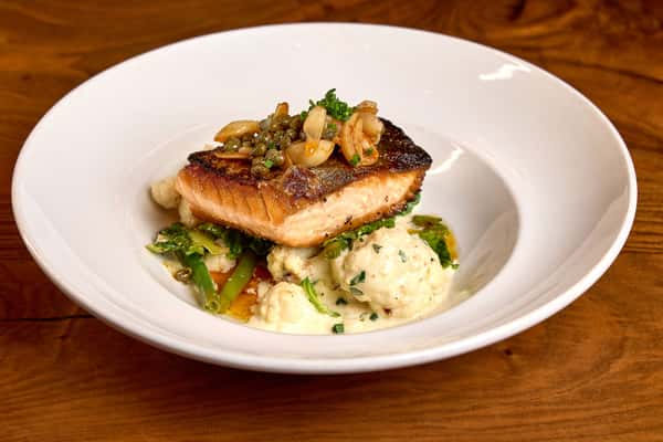 Iron Seared Salmon Loin *