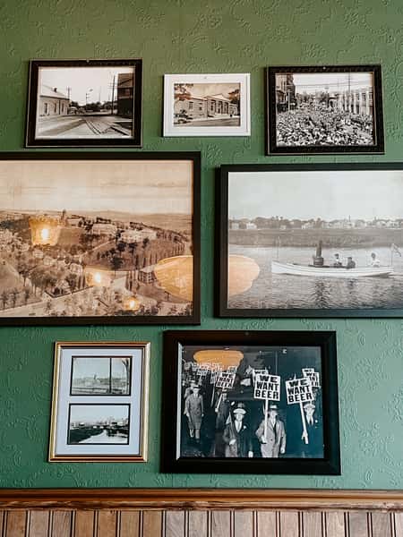 Old photograph decor